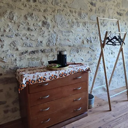 Keur Jant Bi Rum i privatbostad Bollène